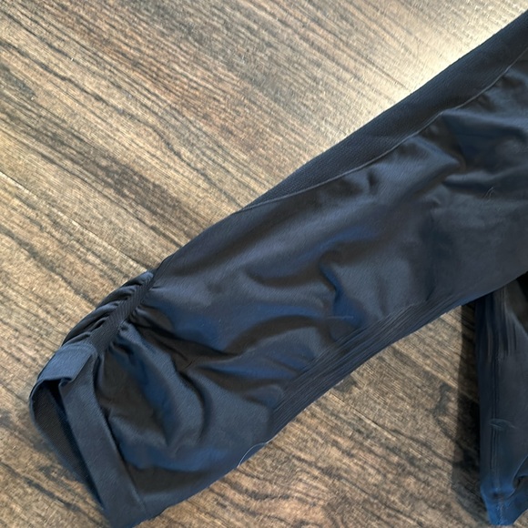 Gap Fit Motion Leggings Black Crop Cropped XL Ruched EUC - Picture 8 of 9